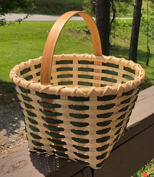 Williamsburg Basket in Two Colors